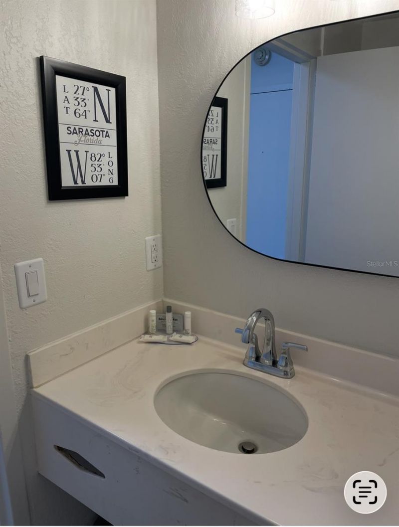 7150 N Tamiami Trail , Unit N420, Sarasota, FL 34243 Photo