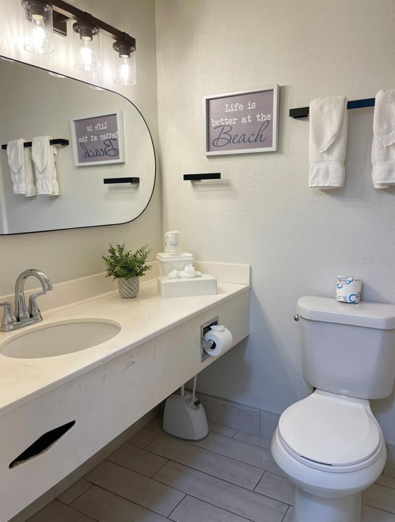 7150 N Tamiami Trail , Unit N420, Sarasota, FL 34243 Photo