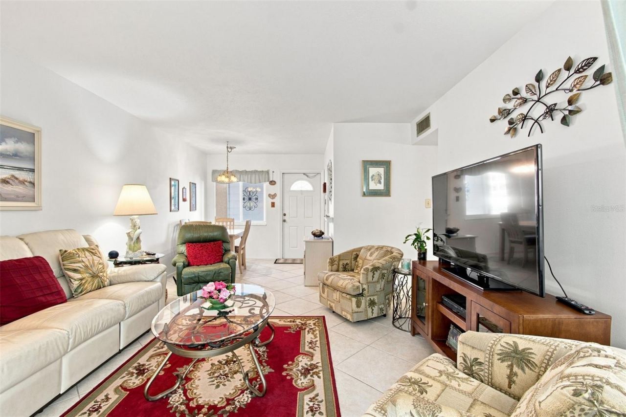 5913 17th Street W, Unit 1, Bradenton, FL 34207 Photo