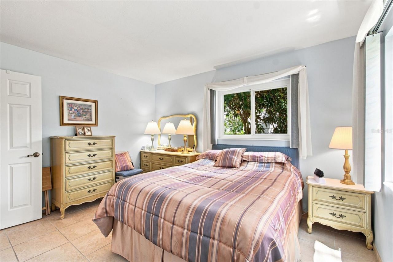 5913 17th Street W, Unit 1, Bradenton, FL 34207 Photo