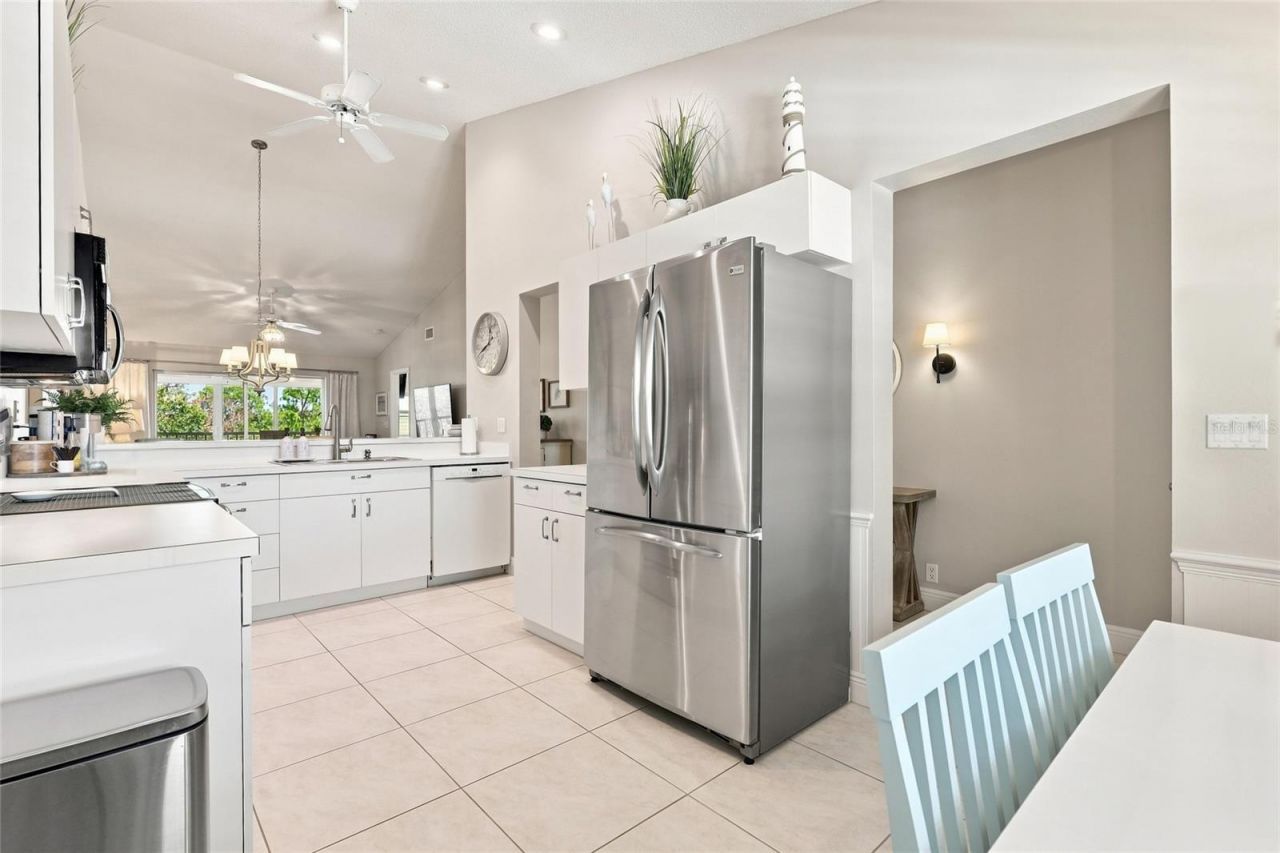 8735 Olde Hickory Avenue , Unit 8304, Sarasota, FL 34238 Photo