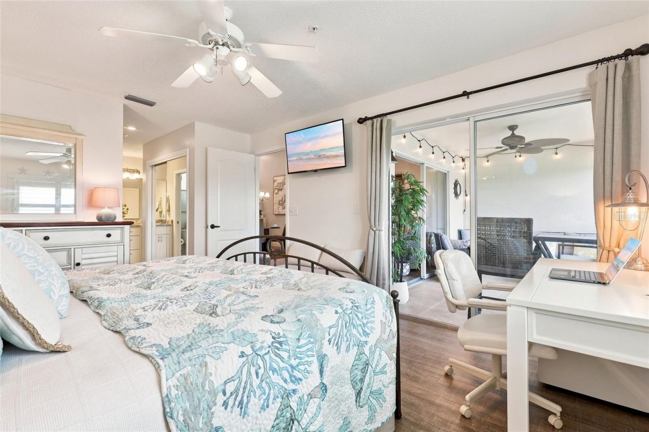 8735 Olde Hickory Avenue , Unit 8304, Sarasota, FL 34238 Photo