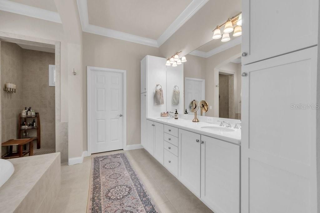 16012 Ternglade Drive , Lithia, FL 33547 Photo
