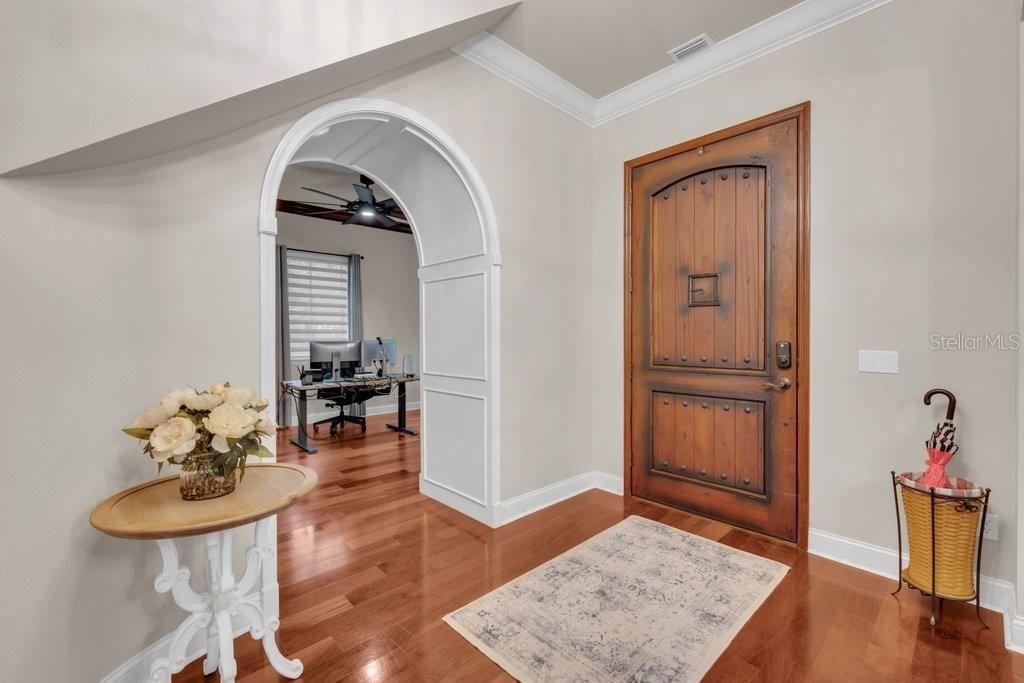 16012 Ternglade Drive , Lithia, FL 33547 Photo
