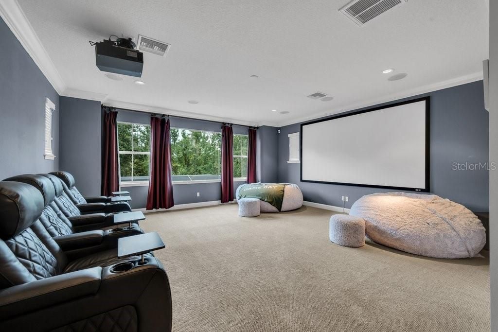 16012 Ternglade Drive , Lithia, FL 33547 Photo