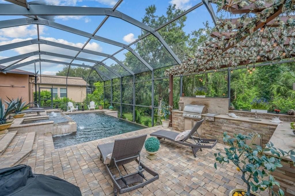16012 Ternglade Drive , Lithia, FL 33547 Photo