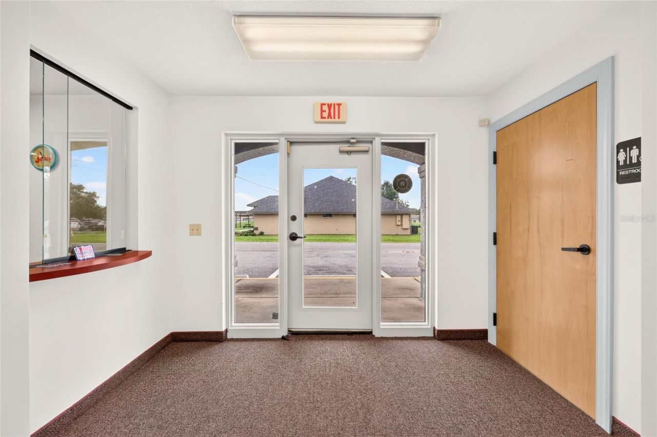 7133 SE Maricamp Road , Ocala, FL 34472 Photo