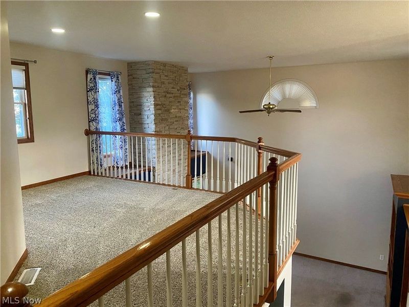 312 Middlestone Way , Cuyahoga Falls, OH 44223 Photo 14