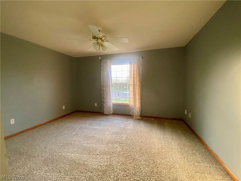 312 Middlestone Way , Cuyahoga Falls, OH 44223 Photo 16