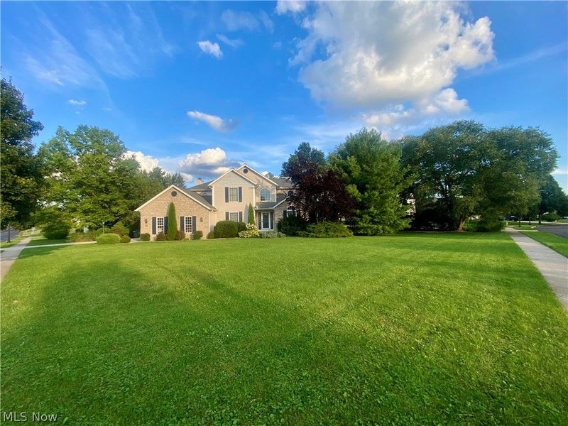 312 Middlestone Way , Cuyahoga Falls, OH 44223 Photo 4