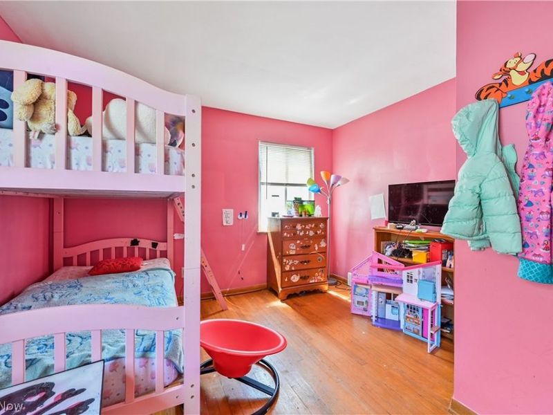 5905 Stearns Road , North Olmsted, OH 44070 Photo 17