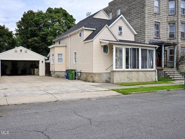 65 Breslin Avenue, Cohoes, NY 12047