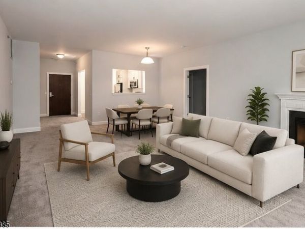 851 Springfield Ave, Unit 211, Summit, NJ 07901