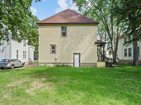 Main Photo