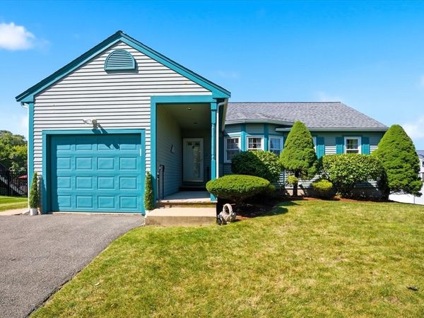 12 Northfield, Peabody, MA 01960