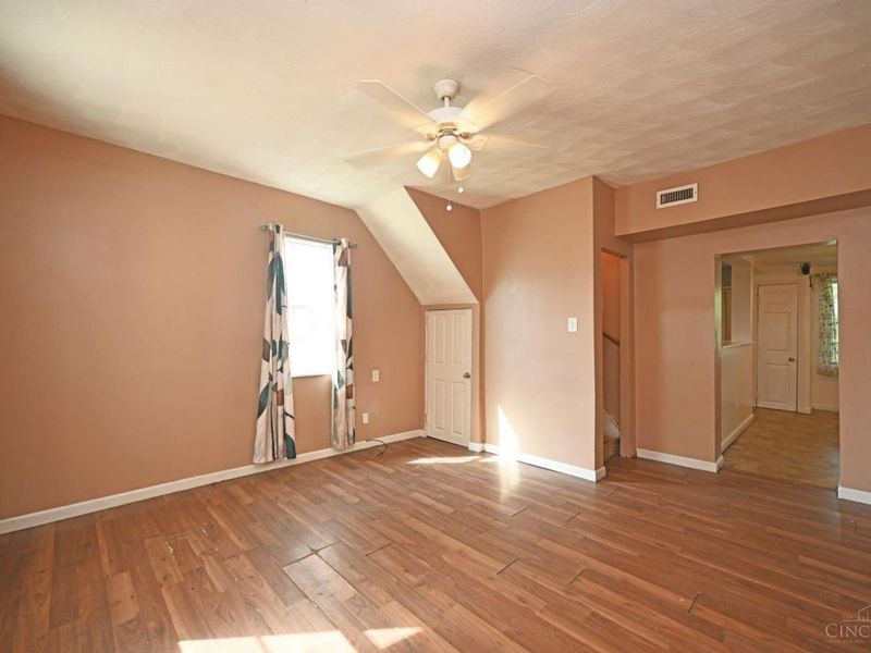 907 Front Street, New Richmond, OH 45157 Photo 5