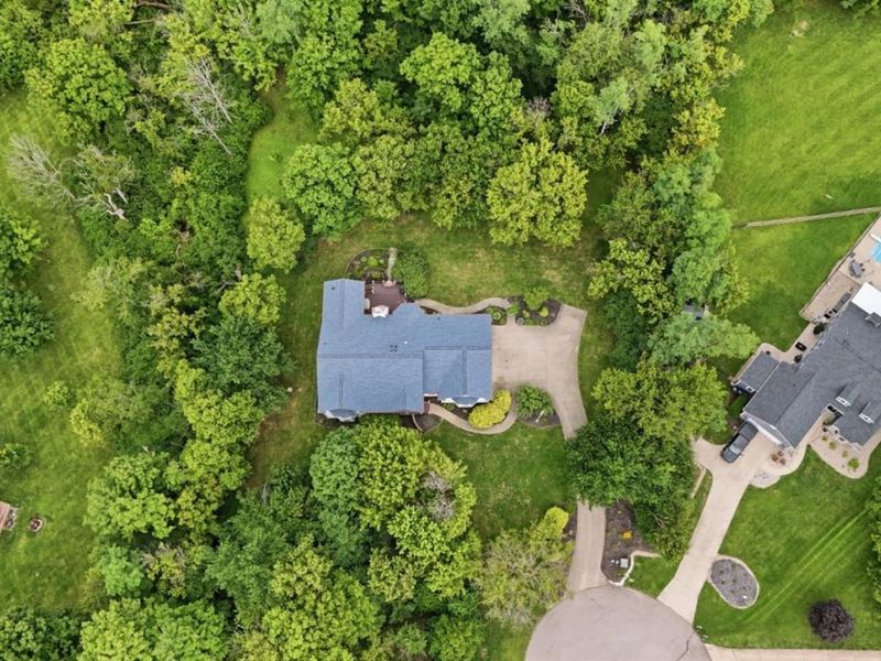 1751 Magnolia Court, Turtle Creek Township, OH 45036 Photo 3