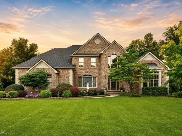 26778 Primrose Lane , Westlake, OH 44145