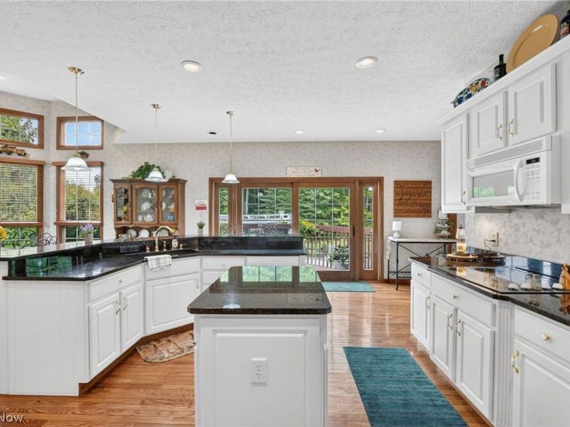 26778 Primrose Lane , Westlake, OH 44145 Photo 14
