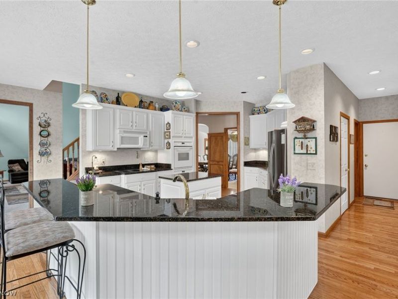 26778 Primrose Lane , Westlake, OH 44145 Photo 17