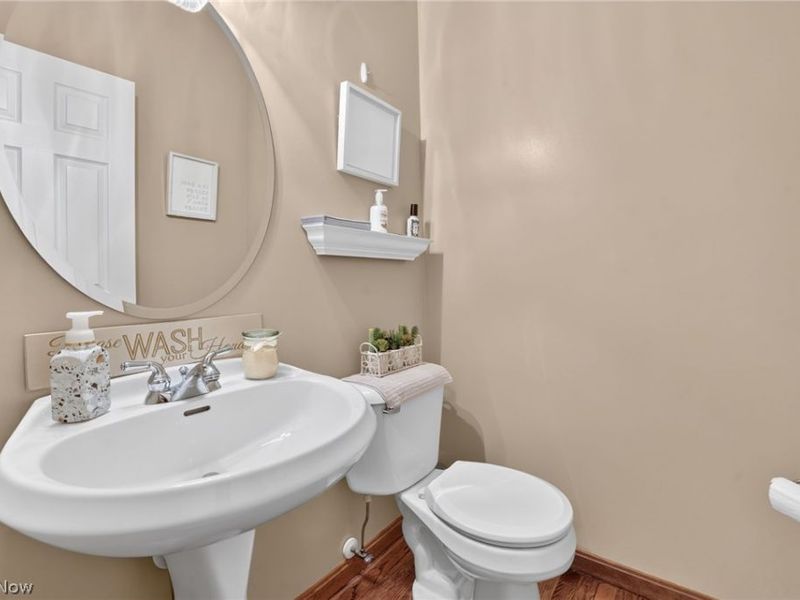 26778 Primrose Lane , Westlake, OH 44145 Photo 28