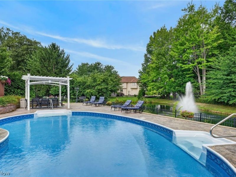 26778 Primrose Lane , Westlake, OH 44145 Photo 3