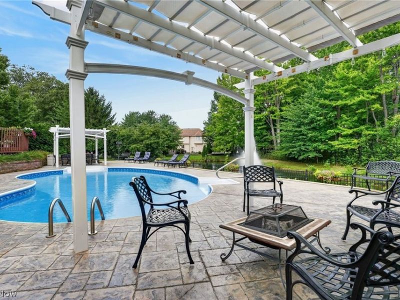 26778 Primrose Lane , Westlake, OH 44145 Photo 45