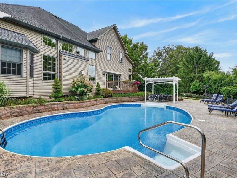26778 Primrose Lane , Westlake, OH 44145 Photo 46