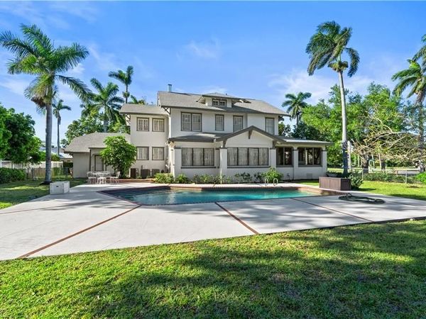 3235 Avocado DR , FORT MYERS, FL 33901