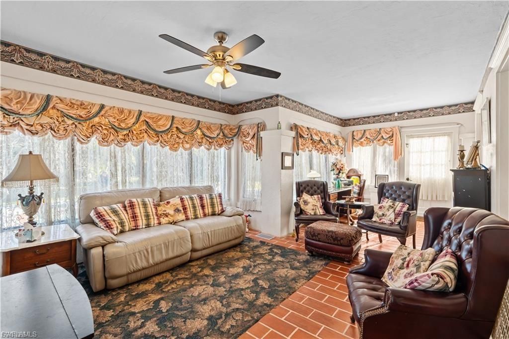 3235 Avocado Dr , Fort Myers, FL 33901 Photo