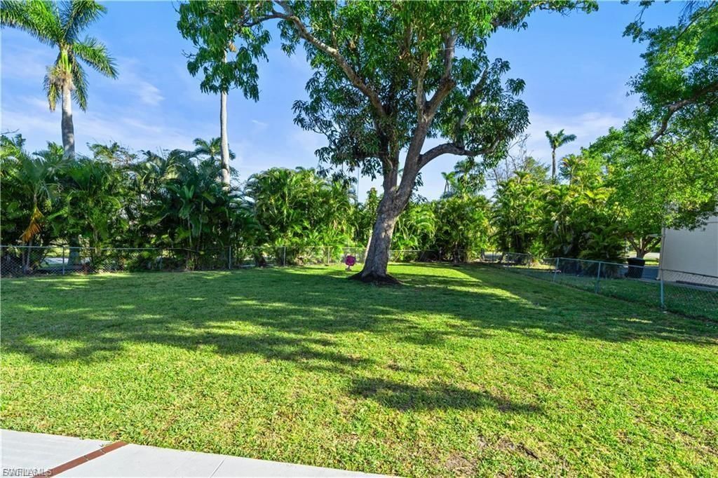 3235 Avocado Dr , Fort Myers, FL 33901 Photo