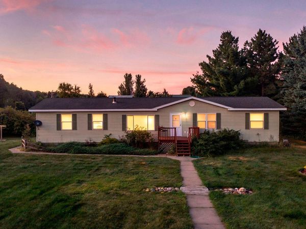 641 240th Street, Osceola, WI 54020