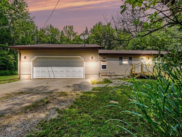 11371 South Street, Nunica, MI 49448