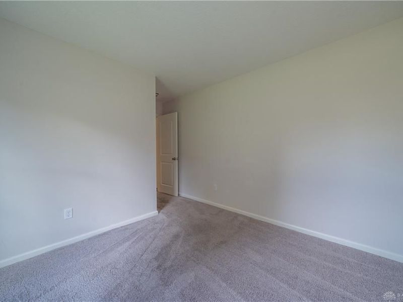5623 Moss Creek Boulevard, Clayton, OH 45315 Photo 12