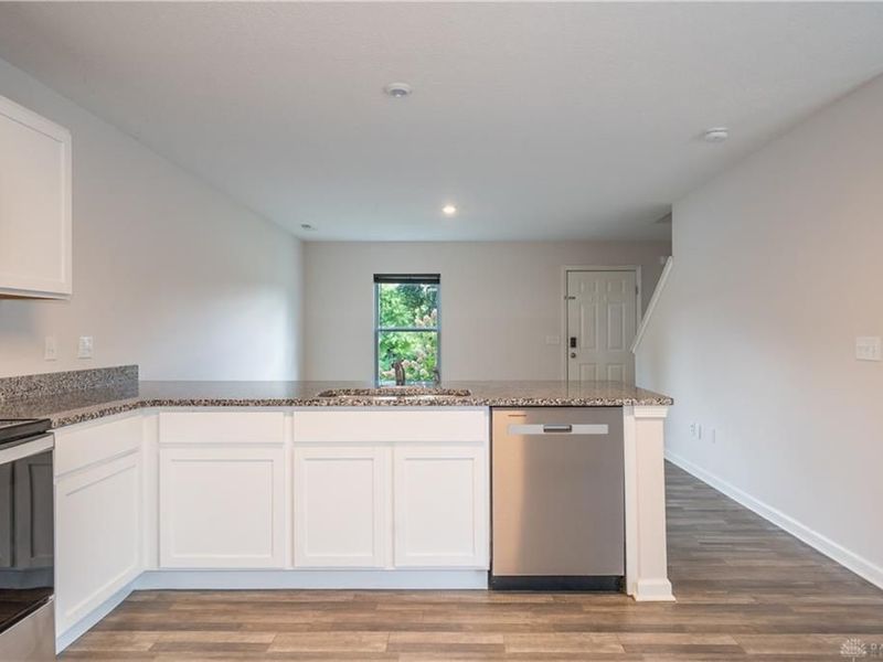 5623 Moss Creek Boulevard, Clayton, OH 45315 Photo 9