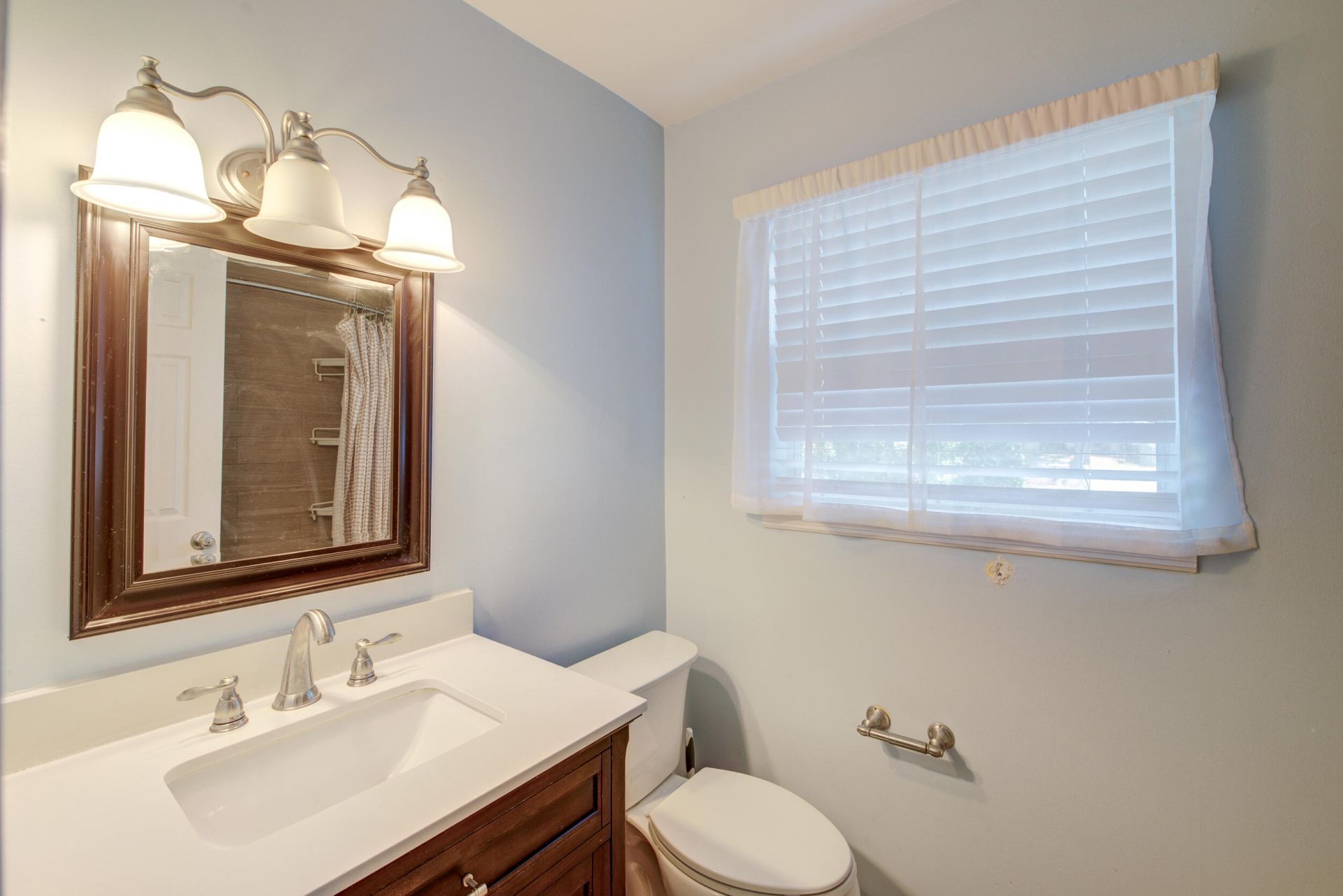 415 Parkdale Drive Photo 19