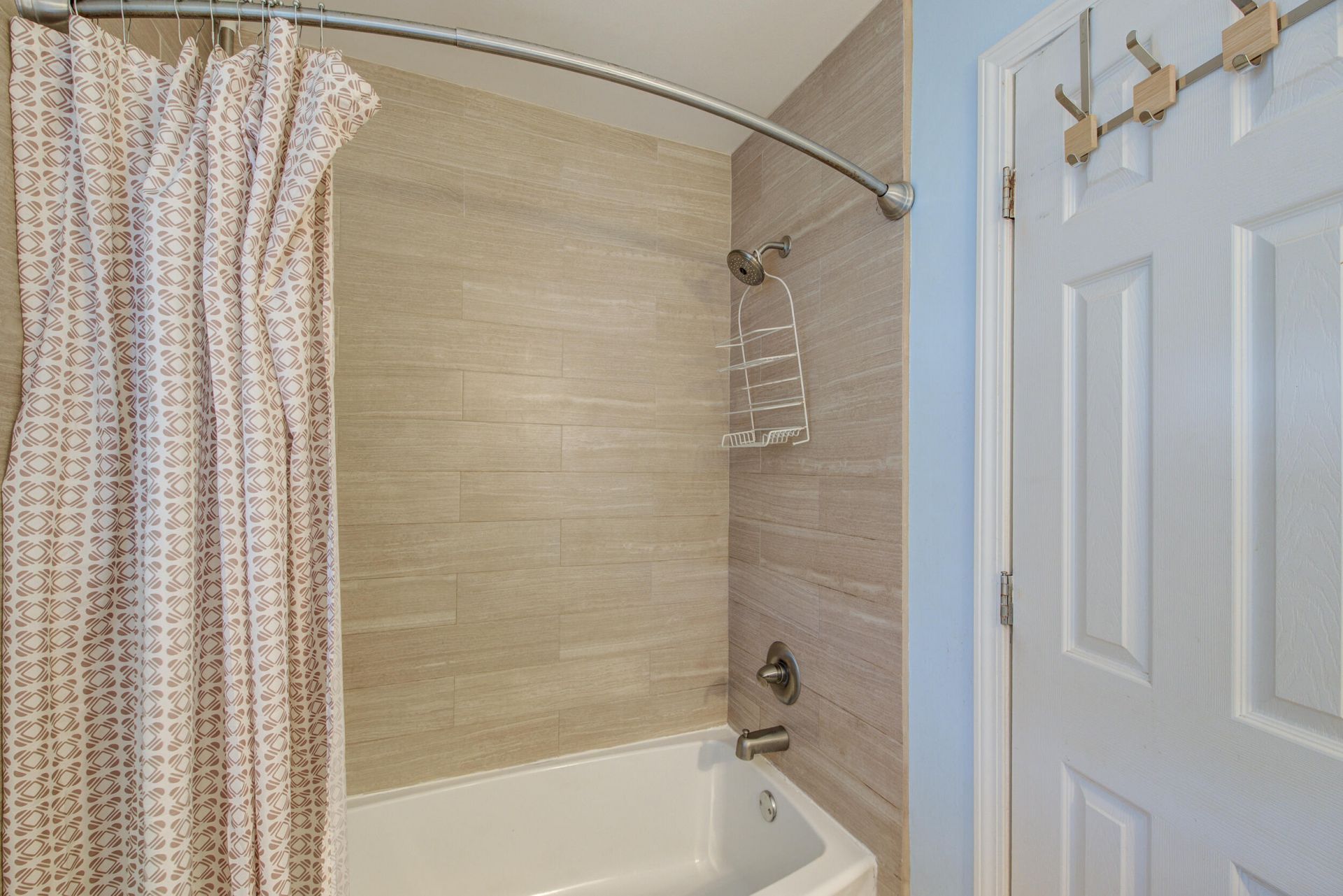 415 Parkdale Drive Photo 20