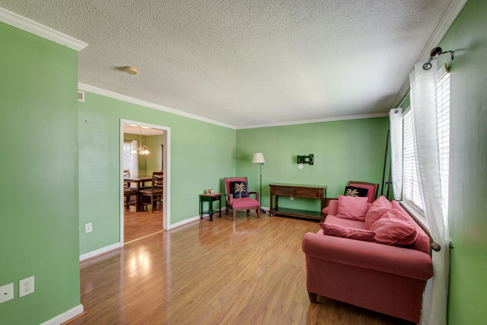 415 Parkdale Drive Photo 28