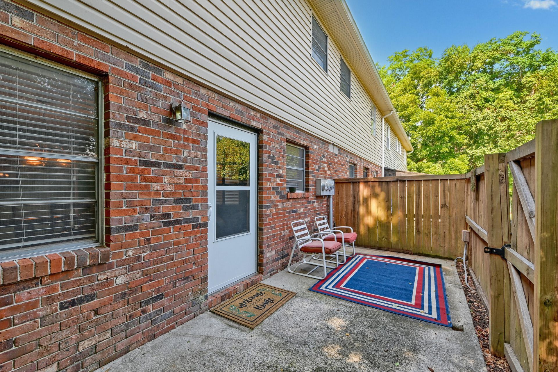 415 Parkdale Drive Photo 33