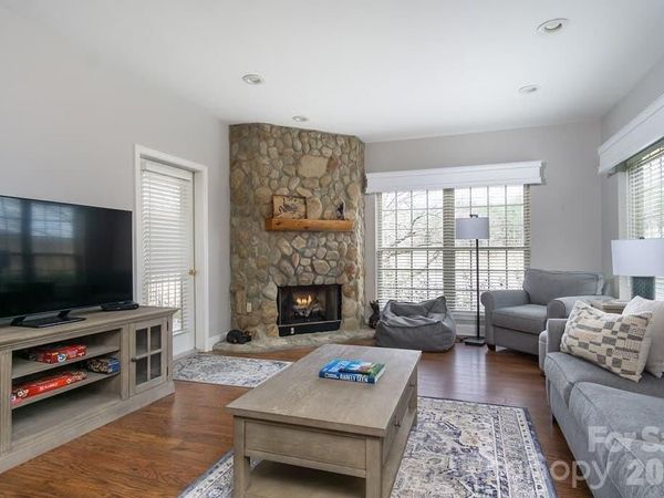 162 Stonecrest Court , Lake Lure, NC 28746