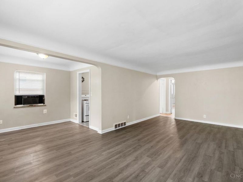 1639 Anita Place, Cincinnati, OH 45237 Photo 4