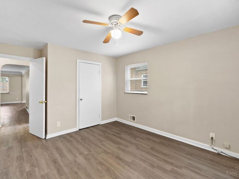 1639 Anita Place, Cincinnati, OH 45237 Photo 8