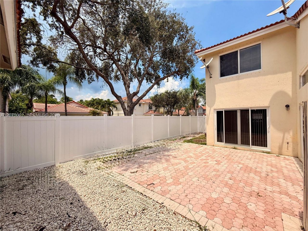 1140 Oysterwood St , Hollywood, FL 33019 Photo