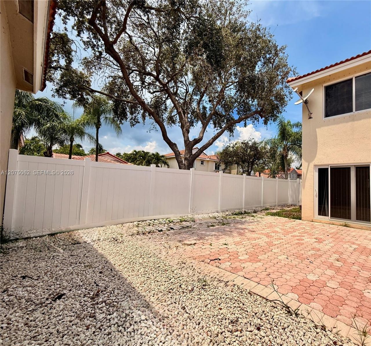 1140 Oysterwood St , Hollywood, FL 33019 Photo