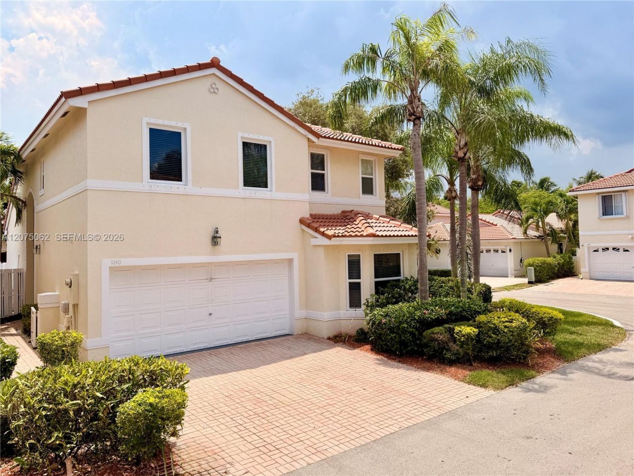 1140 Oysterwood St , Hollywood, FL 33019 Photo