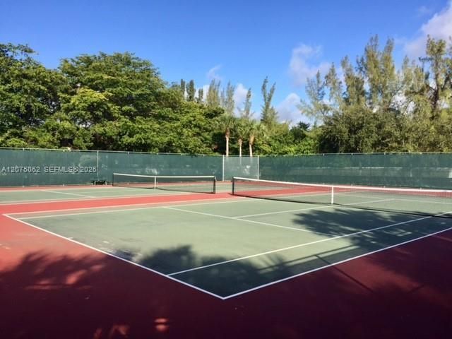 1140 Oysterwood St , Hollywood, FL 33019 Photo