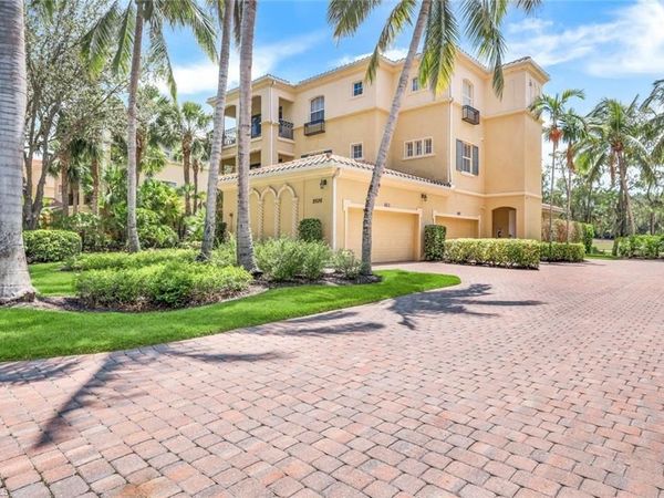 2826 Tiburon BLVD E, Unit 103, NAPLES, FL 34109