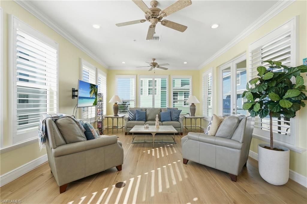 260 Key West Ct, Fort Myers Beach, FL 33931 Photo