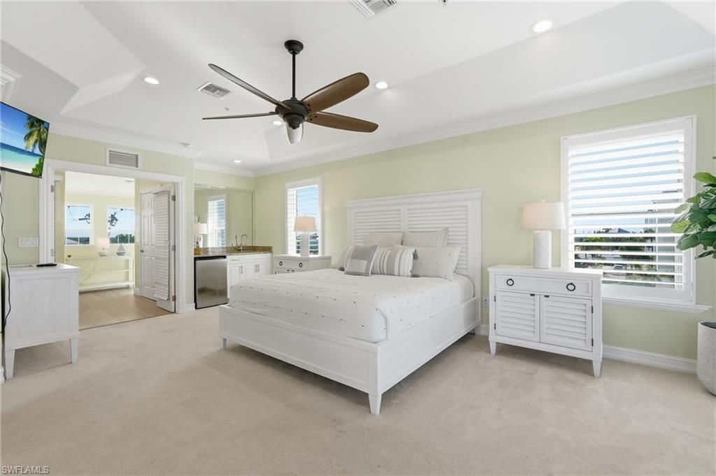 260 Key West Ct, Fort Myers Beach, FL 33931 Photo