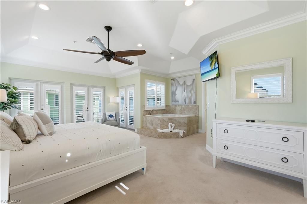 260 Key West Ct, Fort Myers Beach, FL 33931 Photo